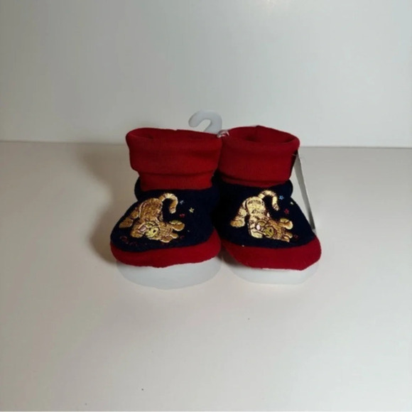 Disney baby  booties - Picture 1 of 5